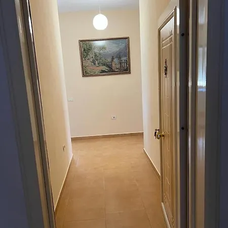 Appartamento Miloen Gjiri I Lalzit *