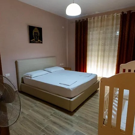 Miloen Gjiri I Lalzit Appartamento *